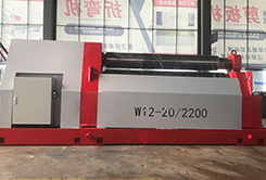 W12-20x2200四辊数控卷板机